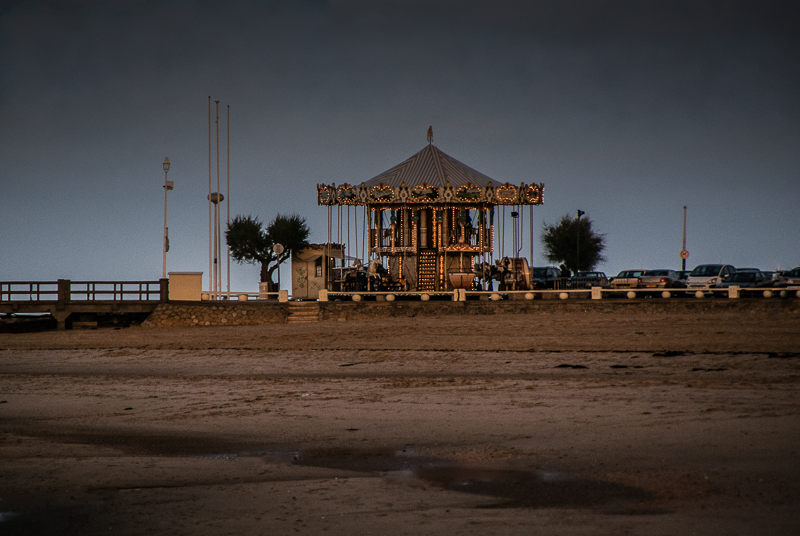 Manège, plage d’Arcachon, France, 2010